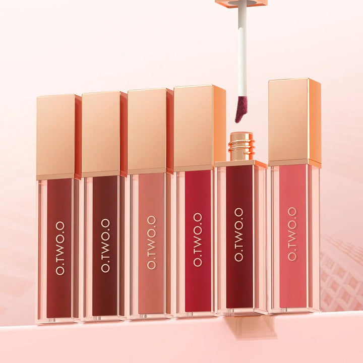 O.TWO.O High Energy Matte Lip Glaze Rose Gold