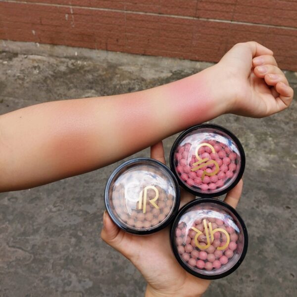 Golden Rose Ball Blusher - 01 Appricot Rose Gold