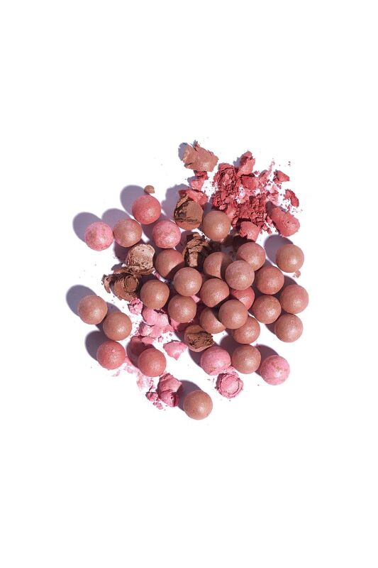 Golden Rose Ball Blusher - 01 Appricot Rose Gold