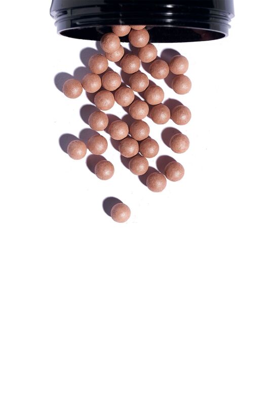 Golden Rose Ball Blusher - 02 Earth Rose Gold